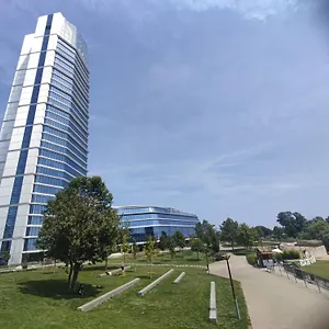 https://riverside-apartman-by-the-danube.inbudapesthotels.com